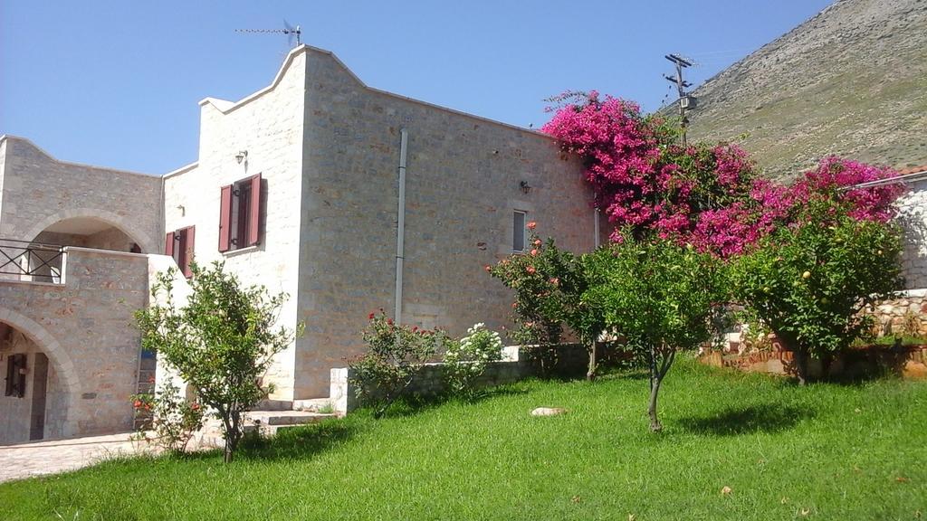 Mani Sofia Green Villa Mína Esterno foto
