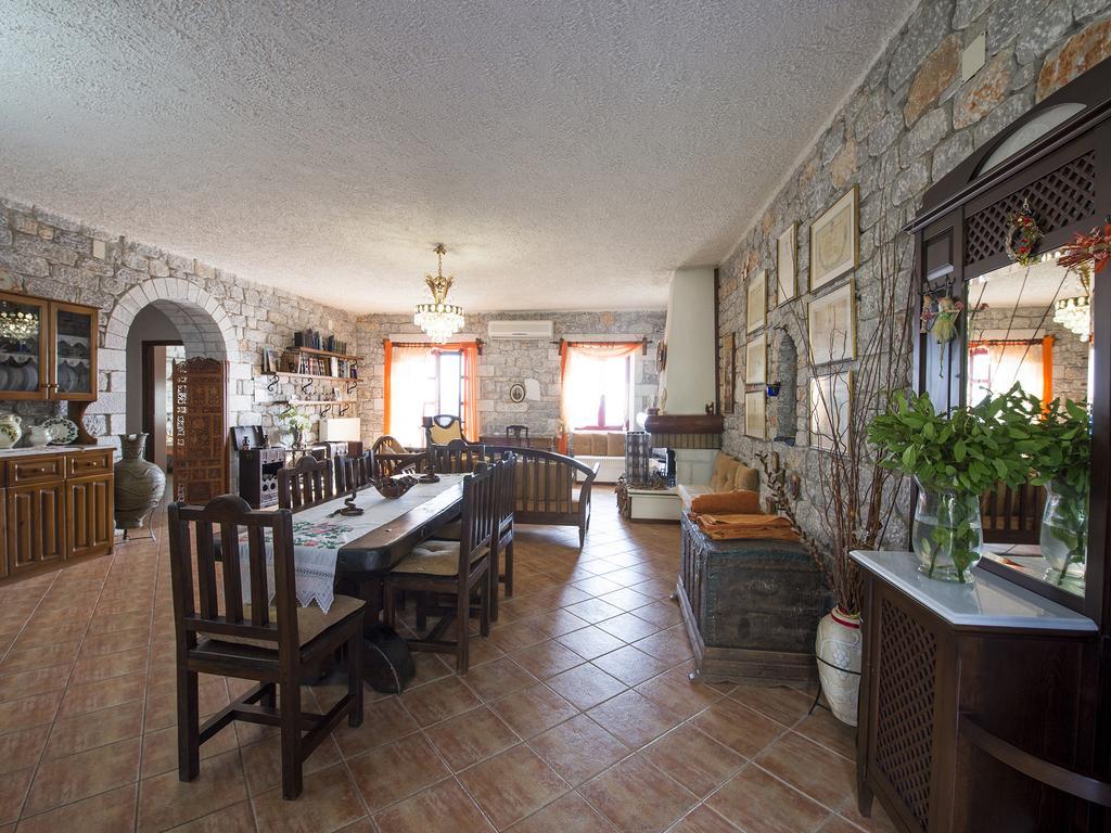 Mani Sofia Green Villa Mína Esterno foto