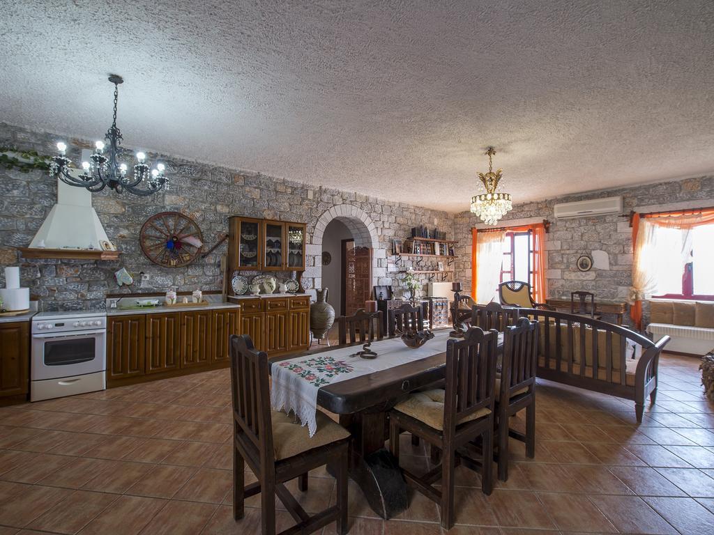 Mani Sofia Green Villa Mína Esterno foto